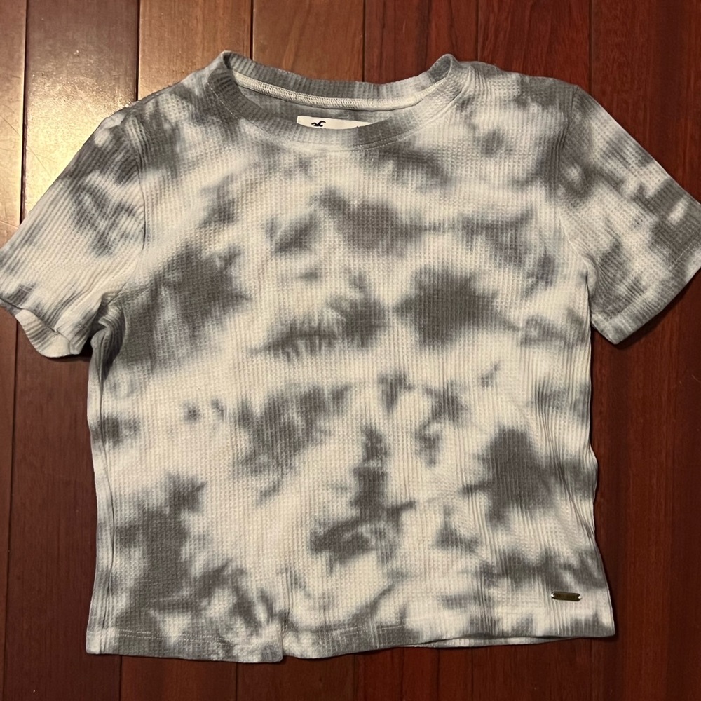 Hollister tie dye tee